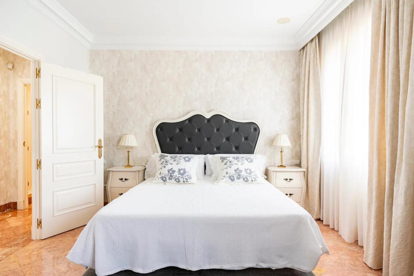 Puerta De Jerez Ii (adults Only) Apartment Seville