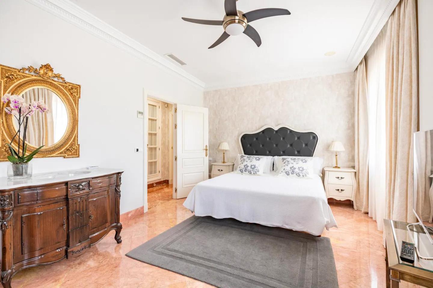 Puerta De Jerez Ii (adults Only) Siviglia